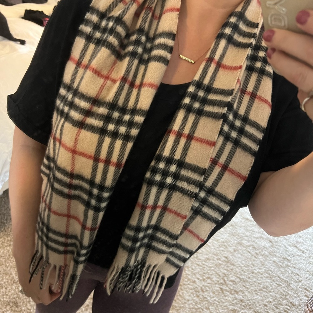 Burberry Mini Cashmere Scarf - Picture 10 of 10